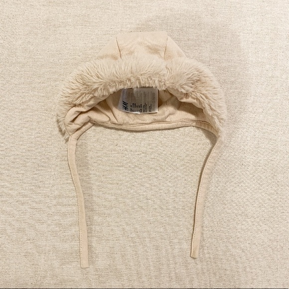 H&M Infant Hat Bundle - Picture 2 of 4